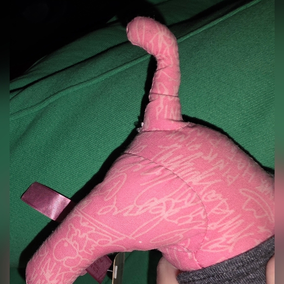 VINTAGE DOG PINK VICTORIAS SECRET 2006 ROCK ROLL GRAY SWEATER DOGGIE TAGS 🐶🥰 - Picture 9 of 12